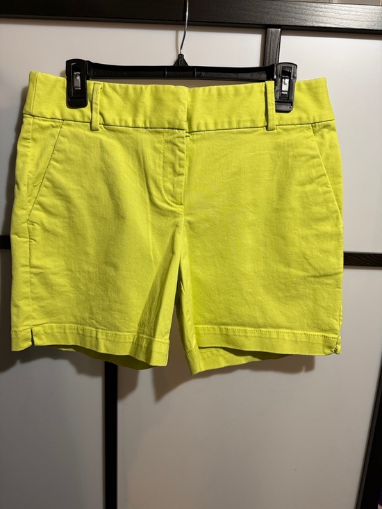 LOFT Pants - LOFT Bright Yellow Green Classic Shorts